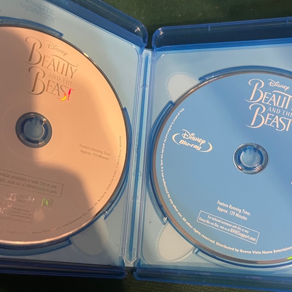 Beauty And The Beast Blu-Ray + DVD movie Disney - Picture 3 of 5